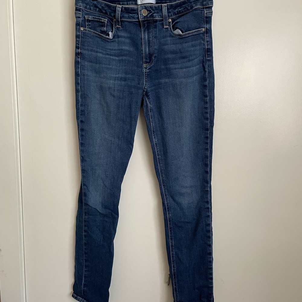Paige skinny jeans size 30 dark wash